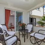 Holiday Apartment Suzana