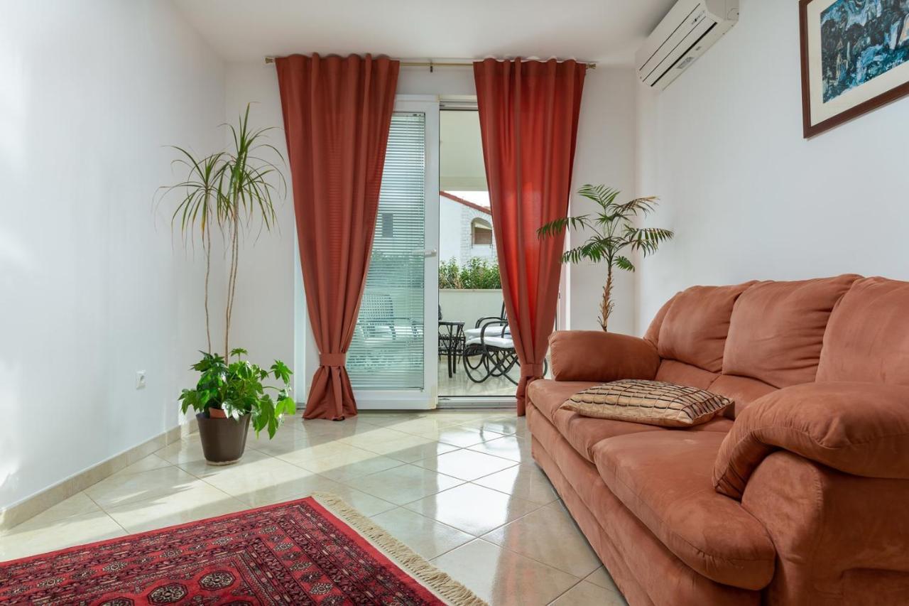 Holiday home Suzana